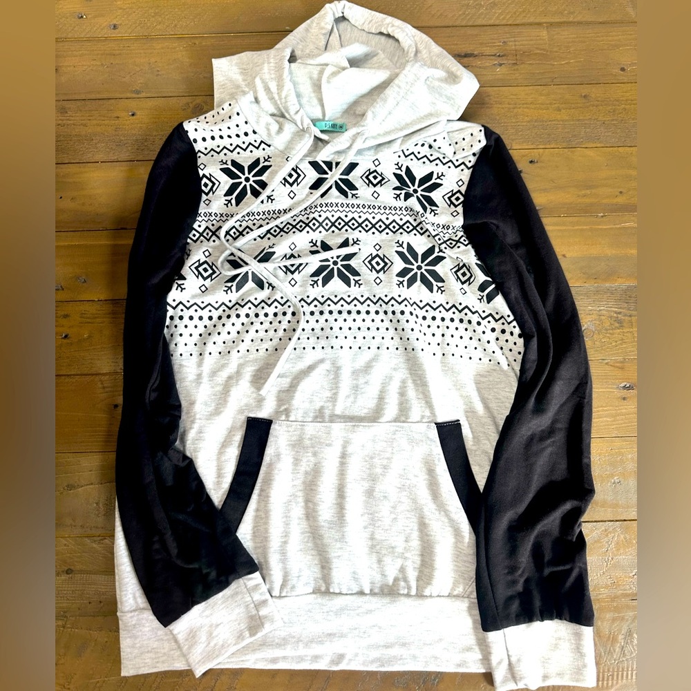 Snowflake long sleeve hoodie